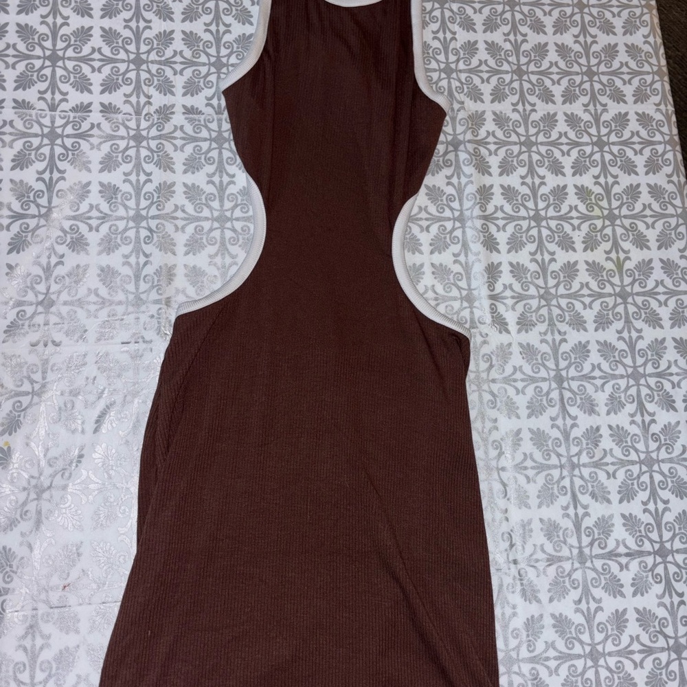 Elegant Brown Sleeveless Dress